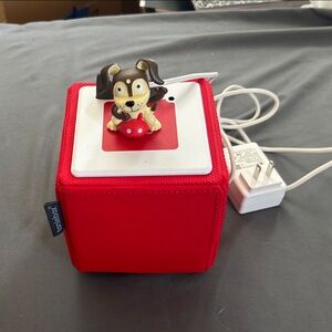 Red Toniebox Audio Player with Dog Figure